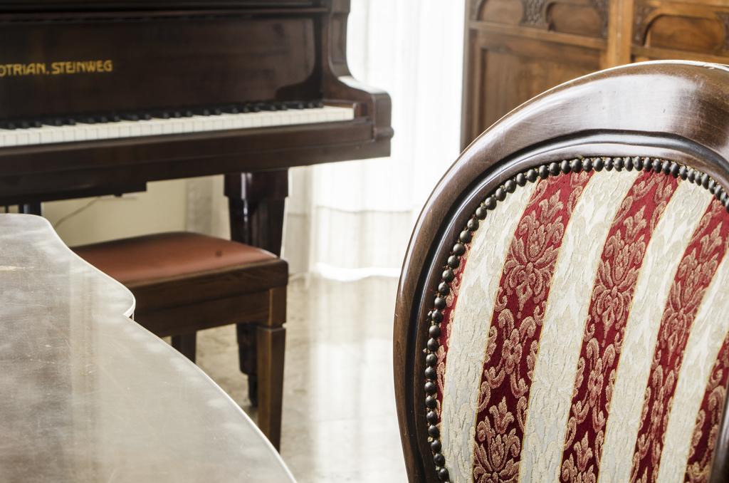 B&B Graziani Relais Napoli Ngoại thất bức ảnh